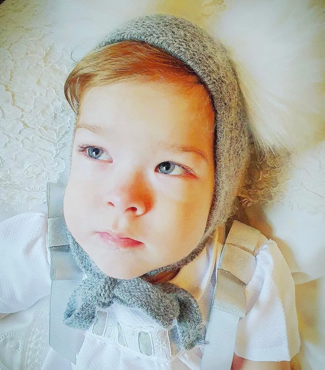 Petite Maison Kids Grey Honeycomb Cashmere Bonnet with Faux Fur Pom