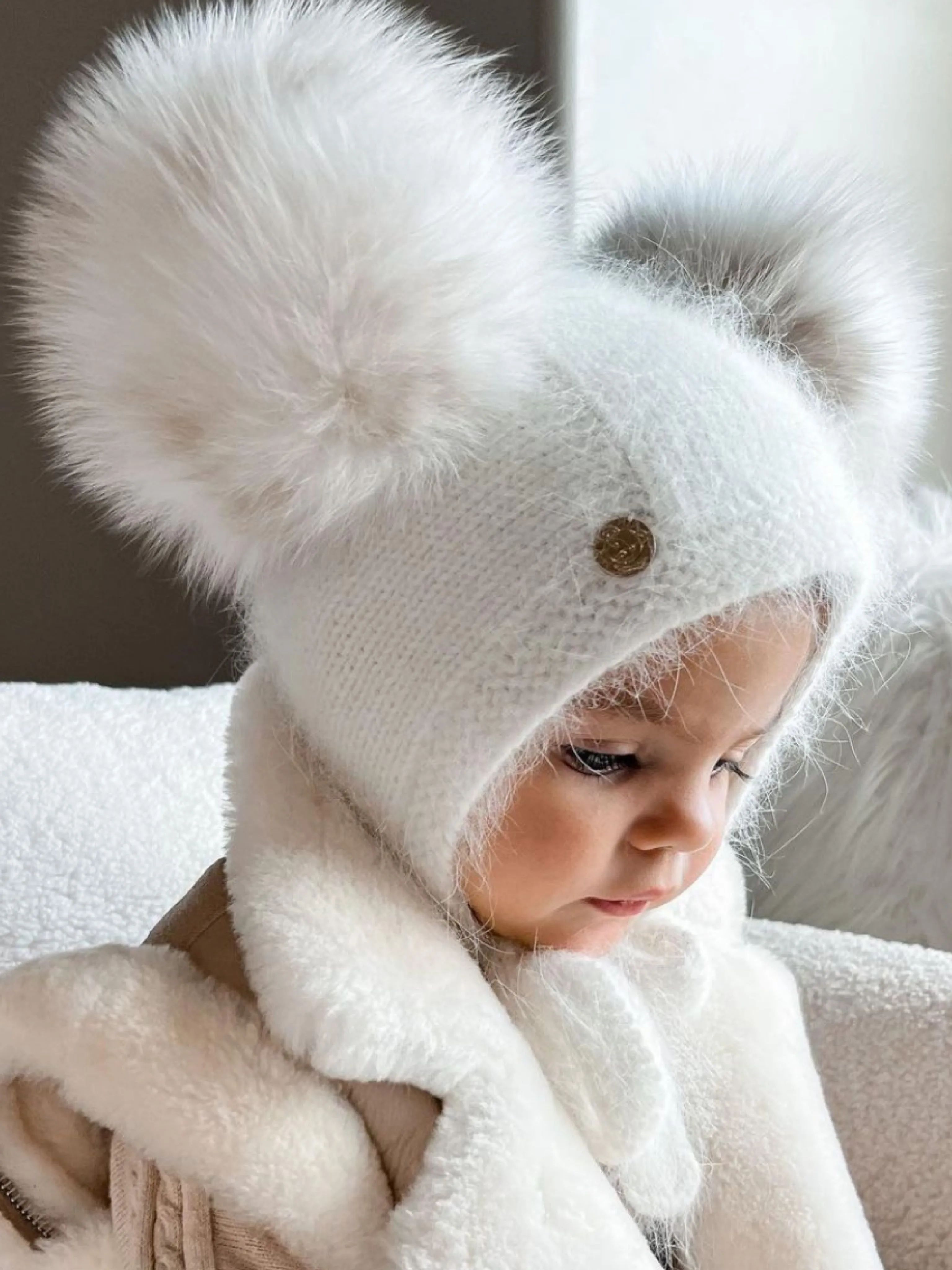 Petite Maison Kids Ivory 'Hero' Cashmere Bonnet