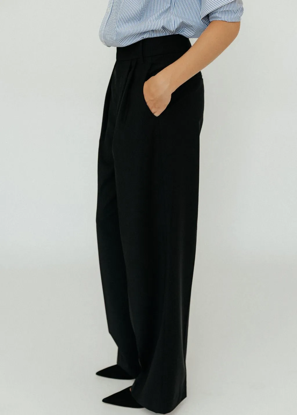 Tibi Tropical Wool Stella Pant in Black